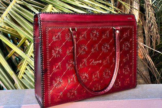 Zygma Handmade 16" Leather Laptop Oversized Tote Bag— Women