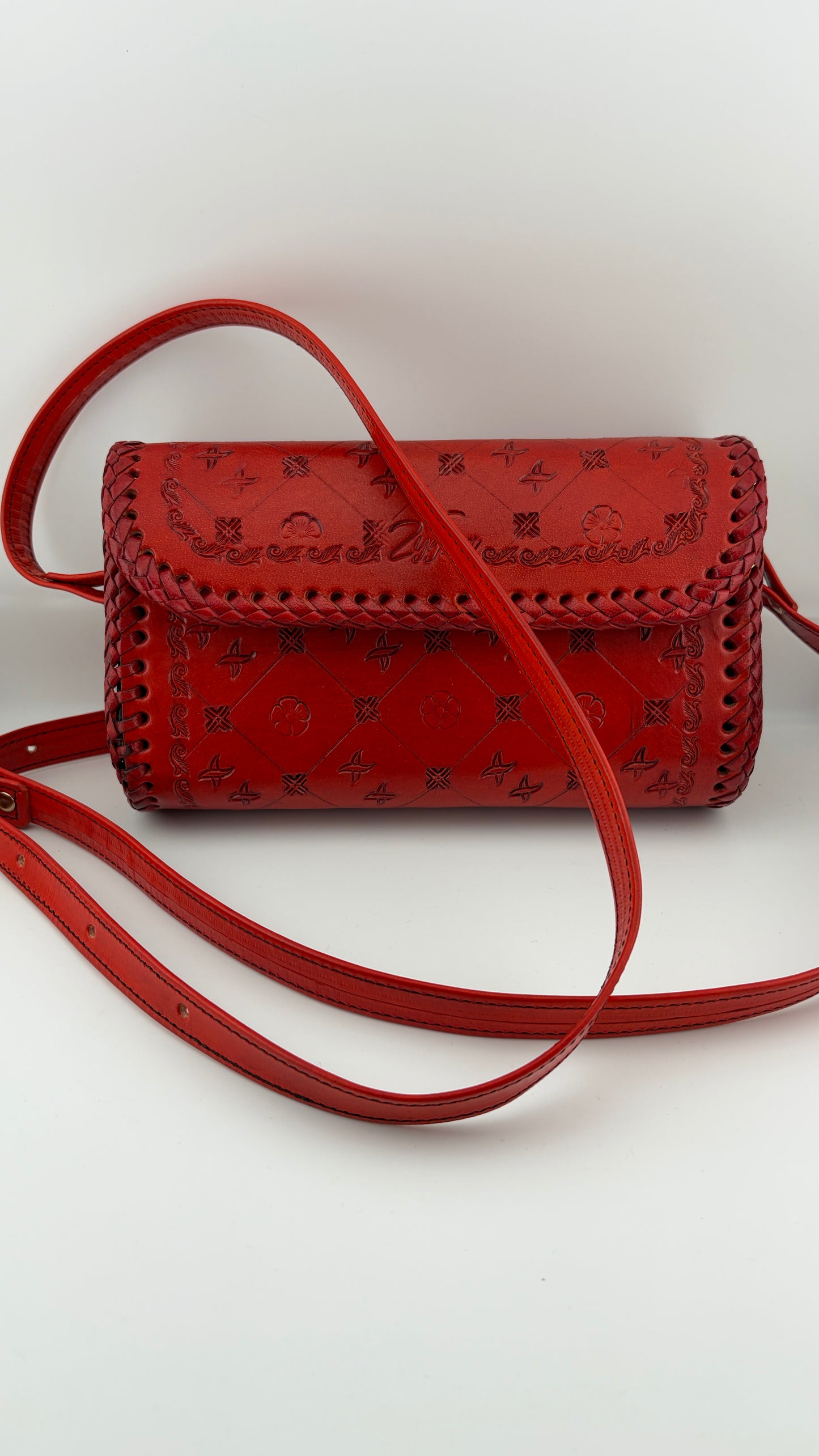 Zygma® Pure Leather Sling Bag for Women | Handmade Genuine Leather Crossbody