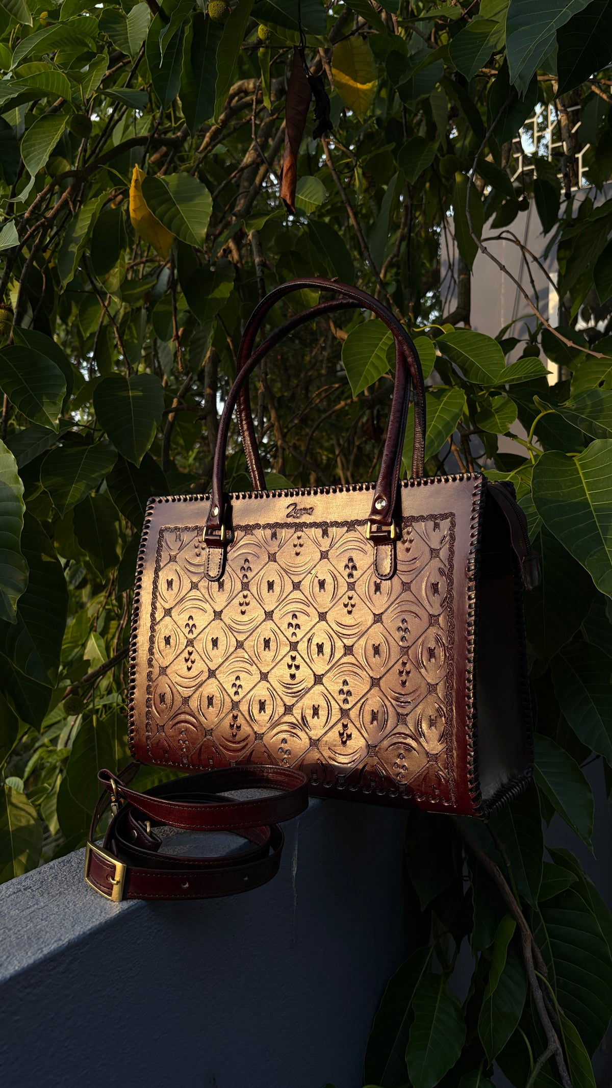 ZYGMA 14-Inch Handmade Genuine Leather Laptop Tote Bag | Deep Golden Ombre to Burgundy | Drops Design