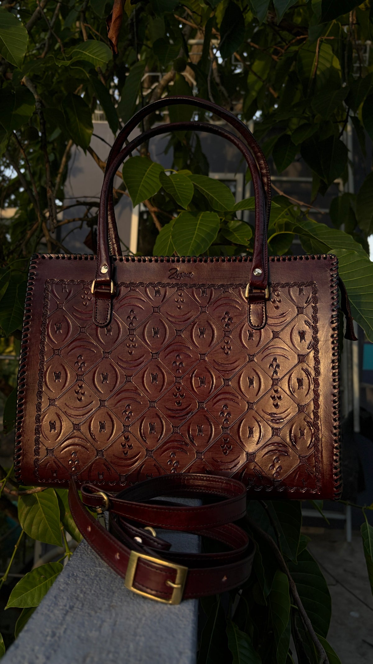 ZYGMA 14-Inch Handmade Genuine Leather Laptop Tote Bag | Deep Golden Ombre to Burgundy | Drops Design