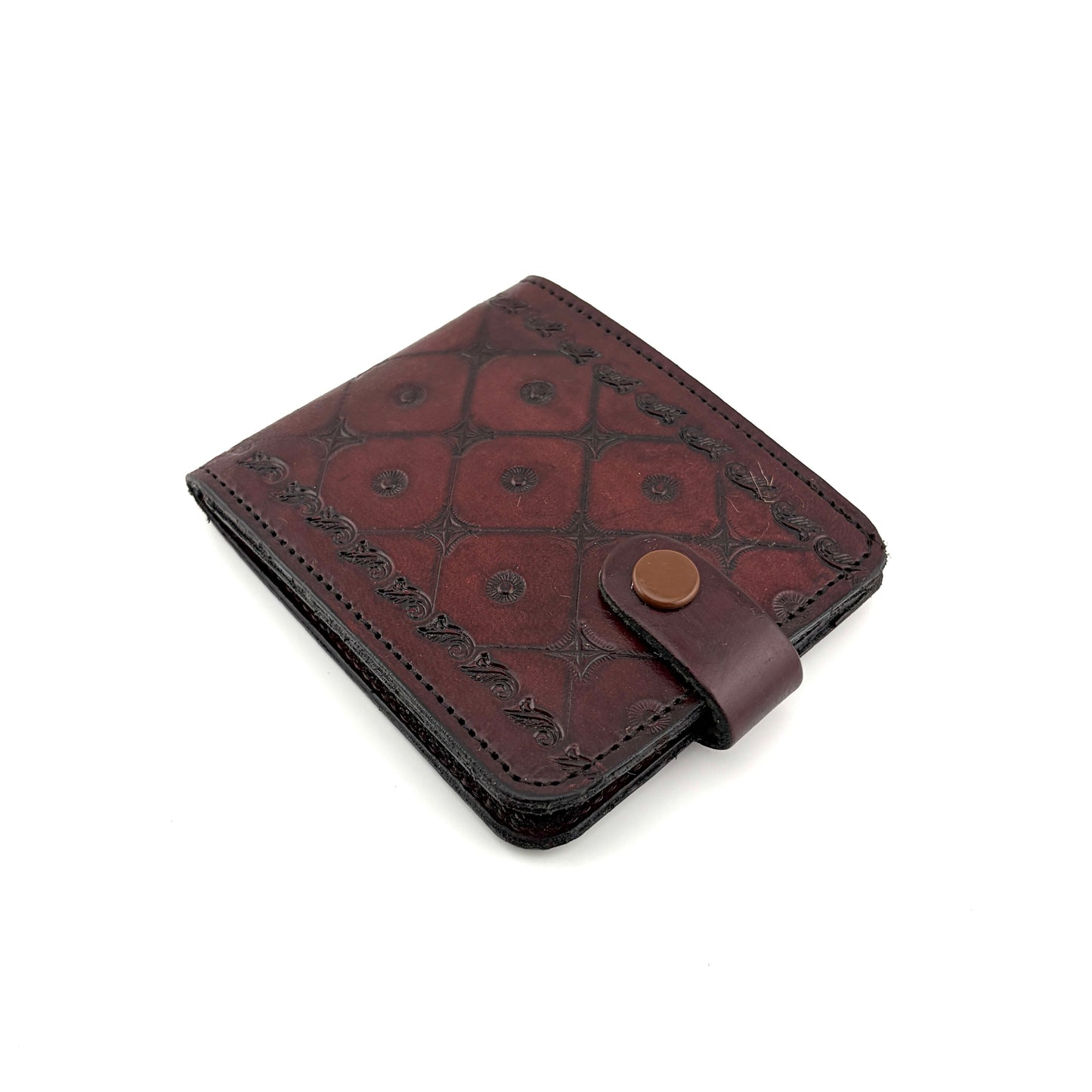 Zygma Handcrafted Genuine Leather Bifold Wallet for Men – Tooled Pattern Snap Closure Wallet