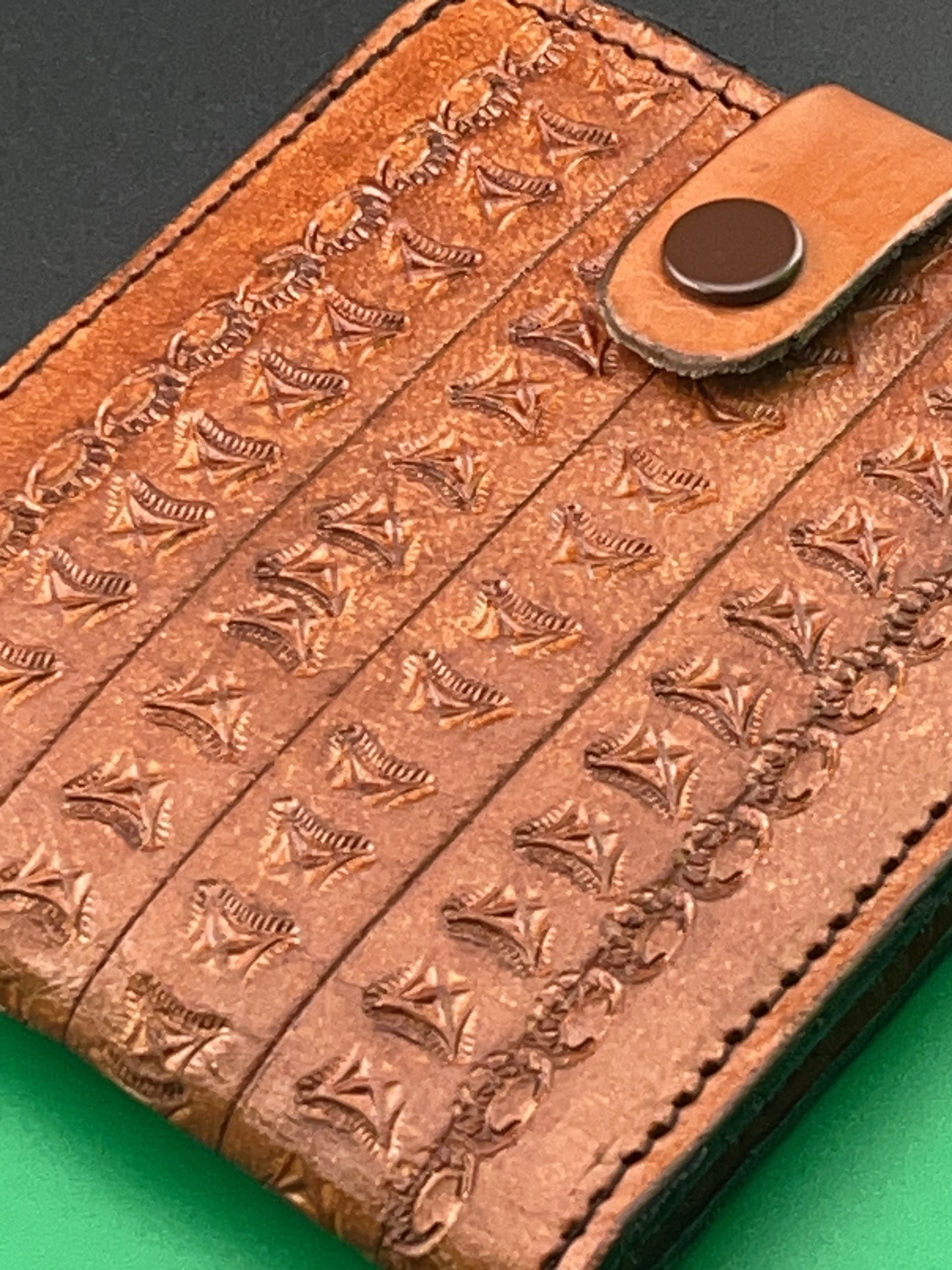 Zygma Handmade Genuine Leather Men’s Wallet – Tan | Slim Leather Wallet with Coin Pocket, Card Slots & Cash Holder