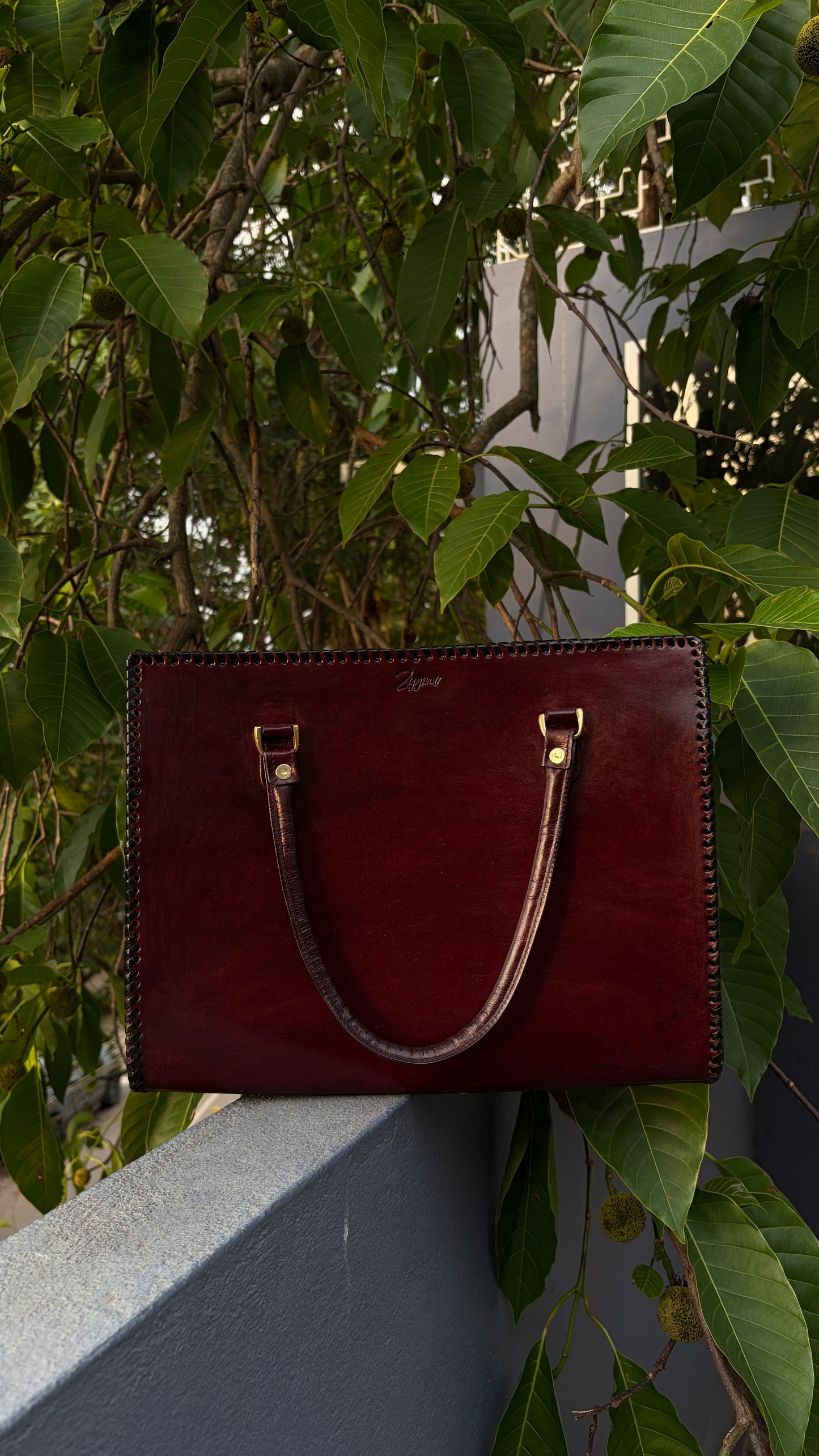 Zygma Burnished Laptop Tote — 14 Inch, Genuine Leather