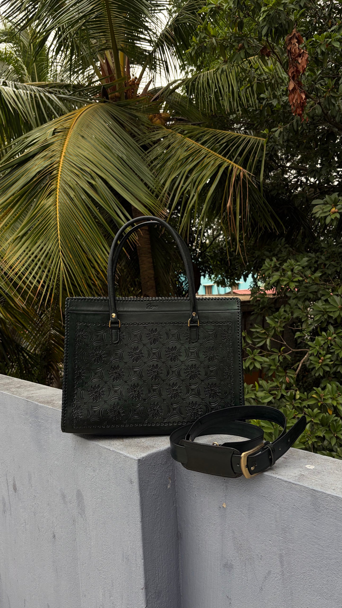 Genuine Leather Tote Bag for Women | Hand-Embossed Forest Green Bag-thusa-design-medium| Zygma