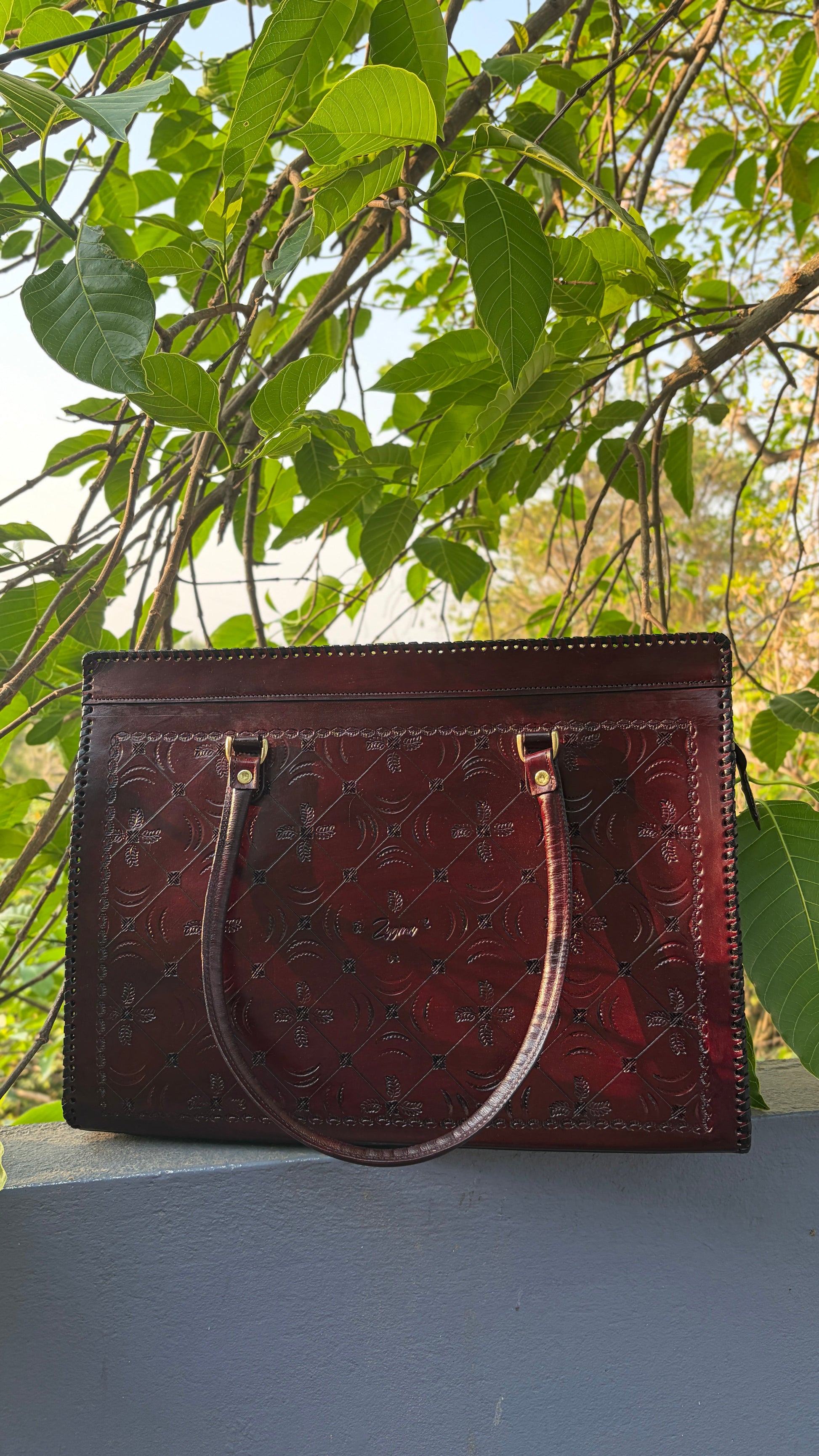 ZYGMA 16 inch Leather Laptop Tote Large Medium Brown Bottom